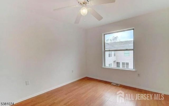 500 Great Beds Court, Perth Amboy, NJ 08861