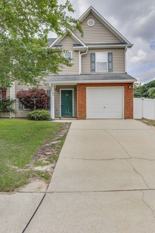 103 Mcnair Drive, Crestview, FL 32539