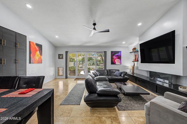 9614 S 51ST Street, Phoenix, AZ 85044