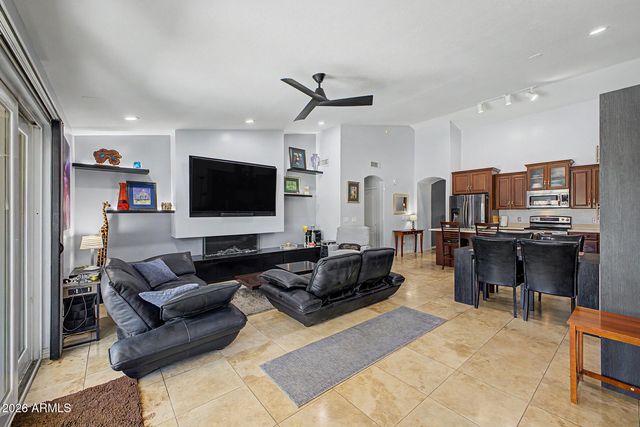 9614 S 51ST Street, Phoenix, AZ 85044