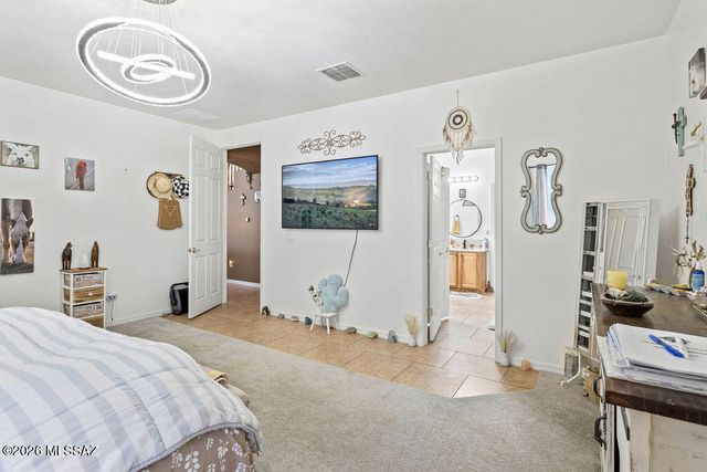 532 E Via Puente De Las Rosas, Sahuarita, AZ 85629