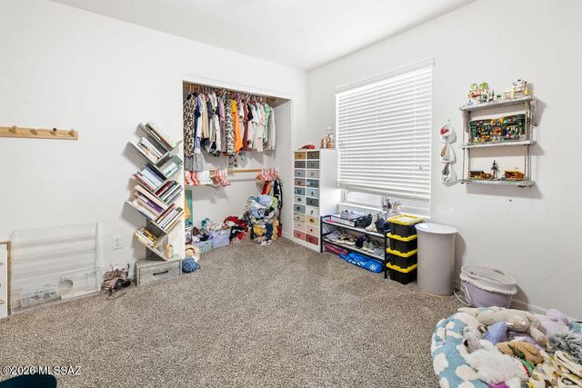 532 E Via Puente De Las Rosas, Sahuarita, AZ 85629
