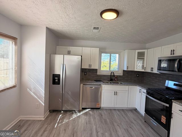 5655 Pine Meadows Court, Morrow, GA 30260