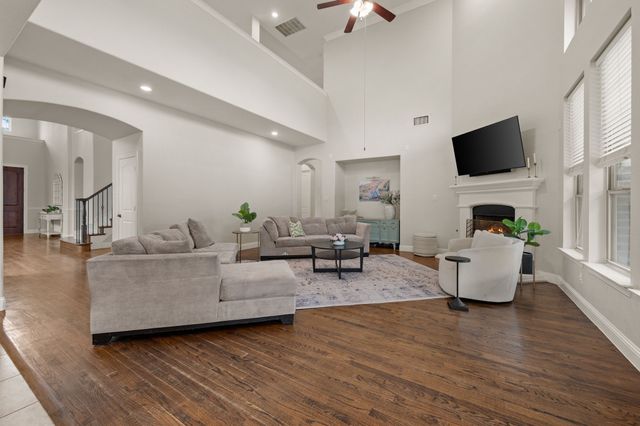 208 Silverado Trail, Keller, TX 76248