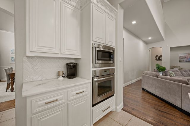 208 Silverado Trail, Keller, TX 76248