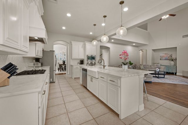 208 Silverado Trail, Keller, TX 76248