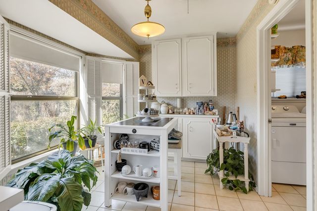 3209 N I St, Midland, TX 79703