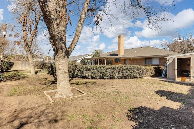 3209 N I St, Midland, TX 79703