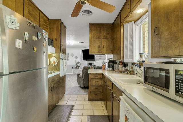 3209 N I St, Midland, TX 79703