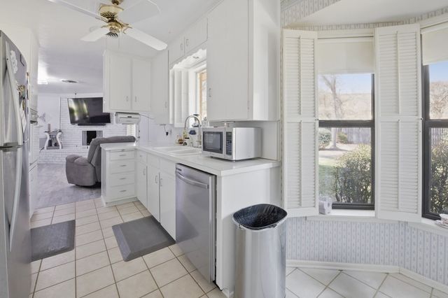 3209 N I St, Midland, TX 79703