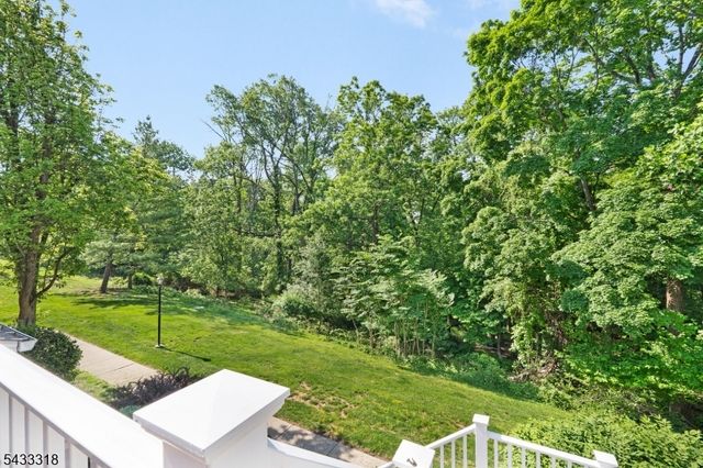 77 Encampment Drive, Bedminster Twp., NJ 07921