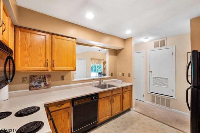 77 Encampment Drive, Bedminster Twp., NJ 07921