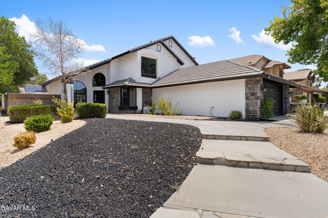 43332 W 33rd Street, Lancaster, CA 93536