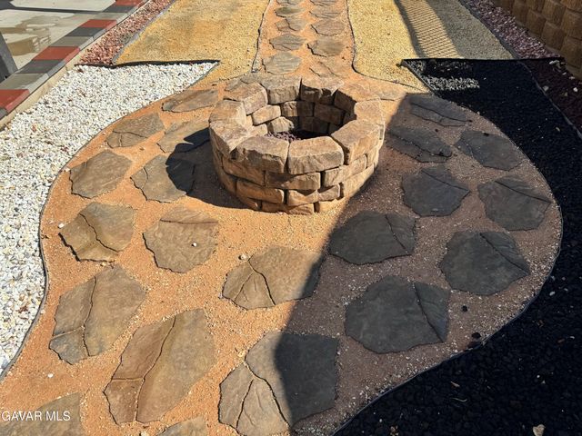 43332 W 33rd Street, Lancaster, CA 93536