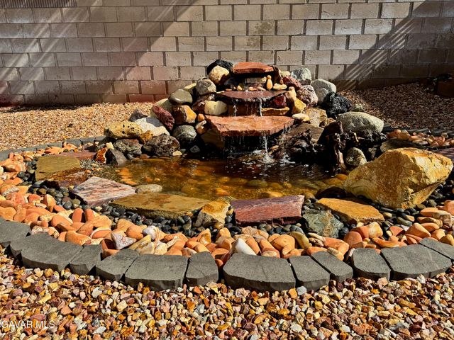 43332 W 33rd Street, Lancaster, CA 93536