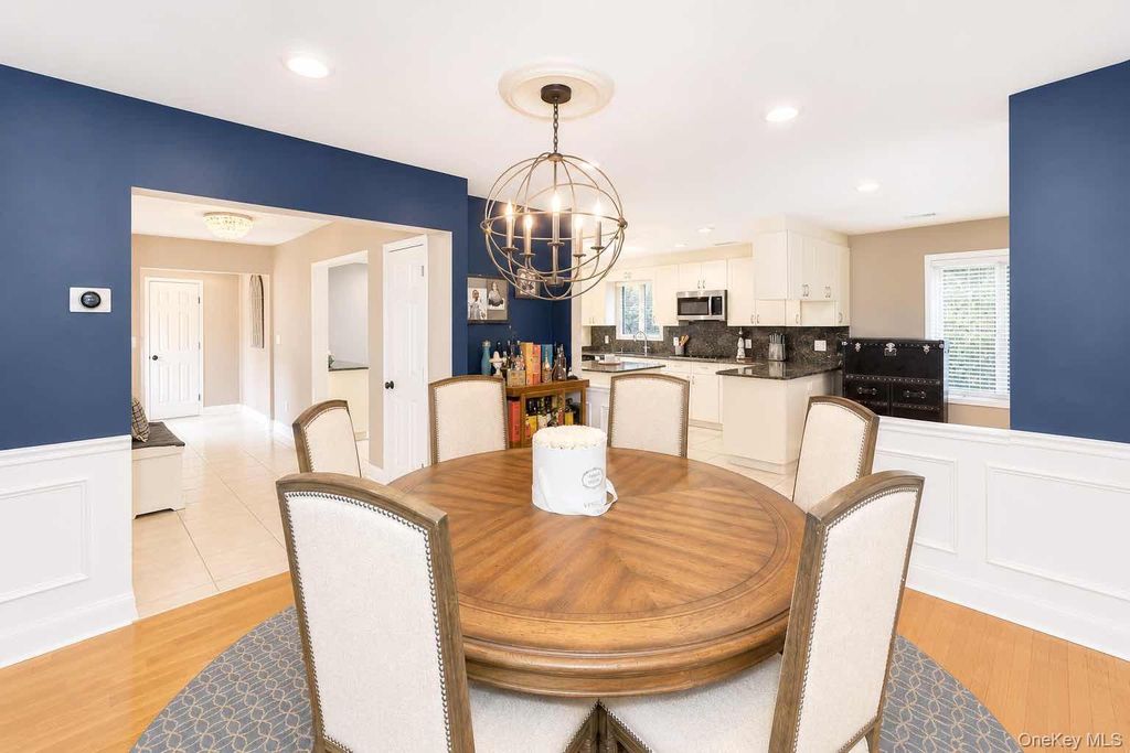 88 Dix Highway, Dix Hills, NY 11746 — photo 5