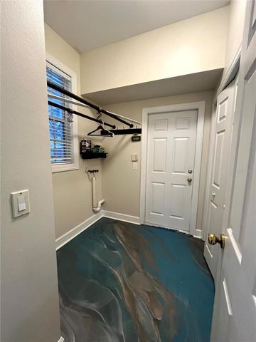 1005 MISTY HOLLOW LANE, Tarpon Springs, FL 34688