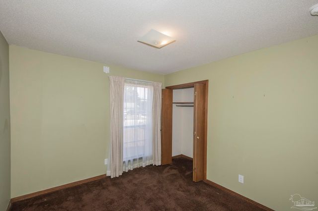 3525 Wimbledon Dr, Pensacola, FL 32503