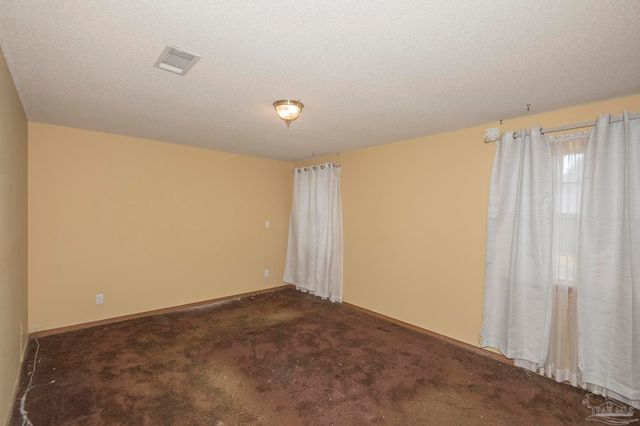 3525 Wimbledon Dr, Pensacola, FL 32503