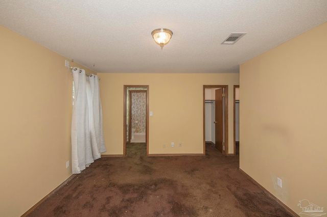 3525 Wimbledon Dr, Pensacola, FL 32503