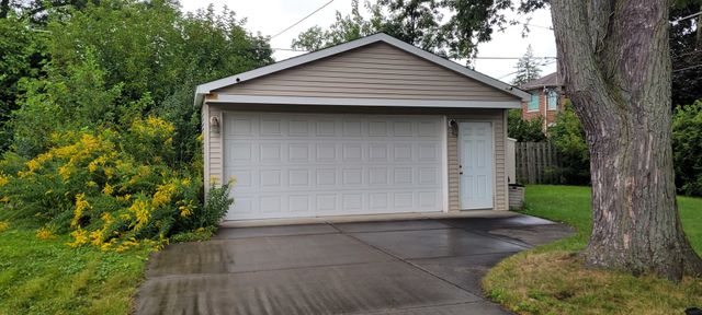9344 Marion Avenue, Morton Grove, IL 60053