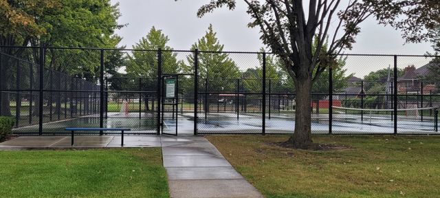 9344 Marion Avenue, Morton Grove, IL 60053