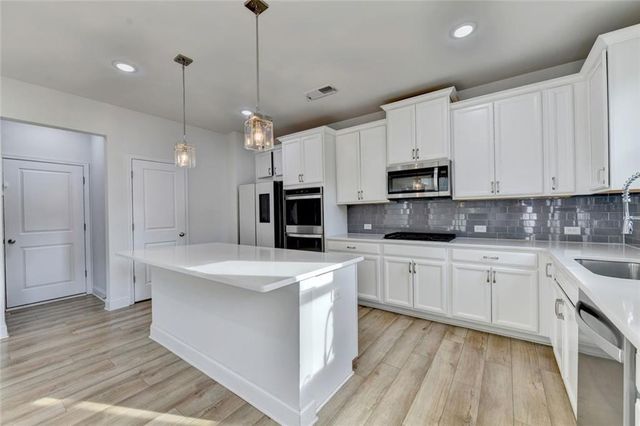 8190 Tiberon Parkway, Cumming, GA 30028