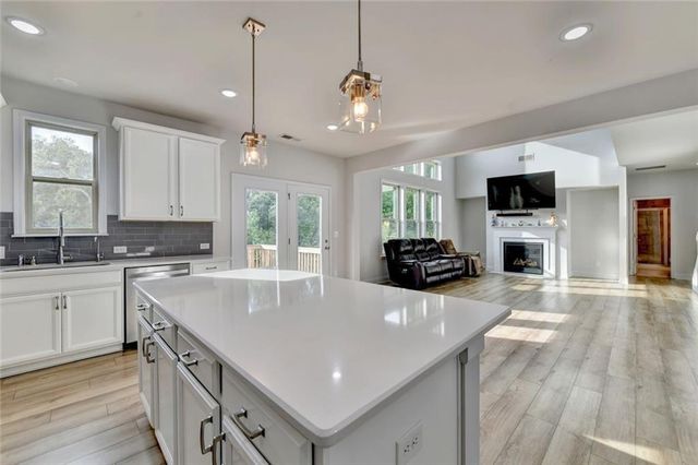 8190 Tiberon Parkway, Cumming, GA 30028