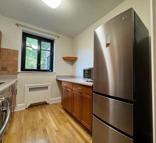 65 Strathmore Rd 49, Boston, MA 02135