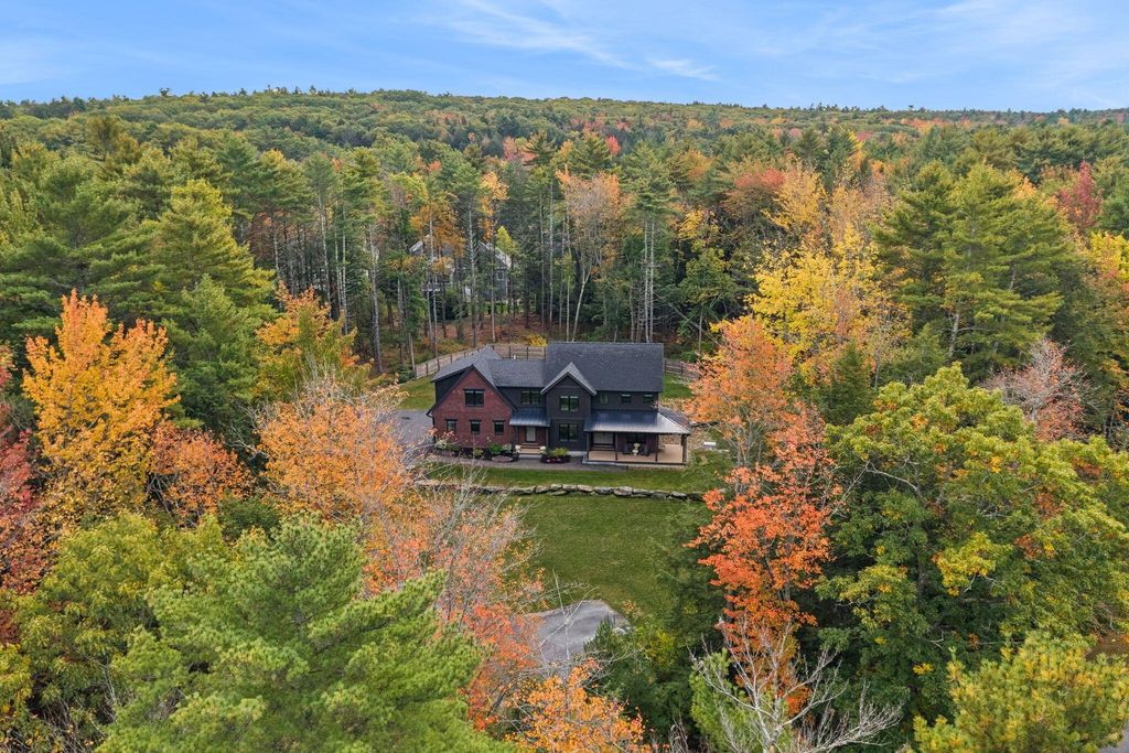 15 Deerfield Way, Falmouth, ME 04105 — photo 2