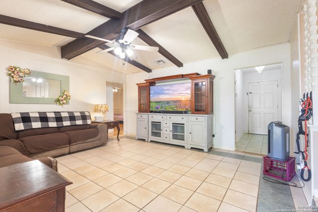 7813 Hollow Oak, Live Oak, TX 78233