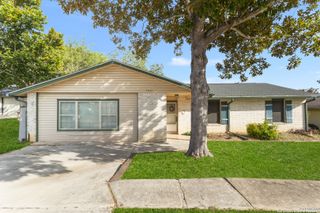 7813 Hollow Oak, Live Oak, TX 78233