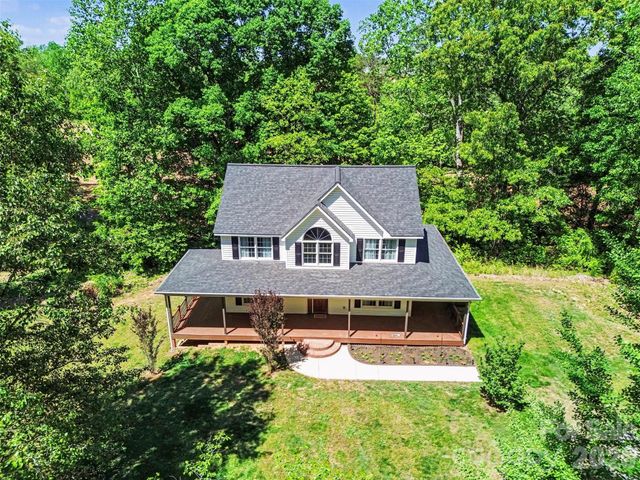 143 Walnut Hollow Lane, Mooresville, NC 28115
