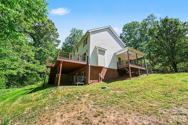 143 Walnut Hollow Lane, Mooresville, NC 28115