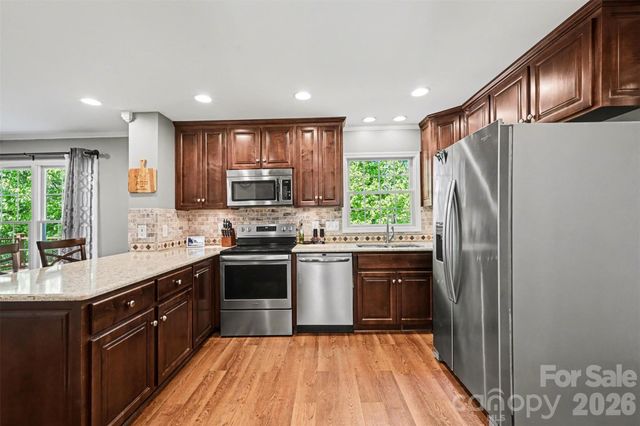 143 Walnut Hollow Lane, Mooresville, NC 28115