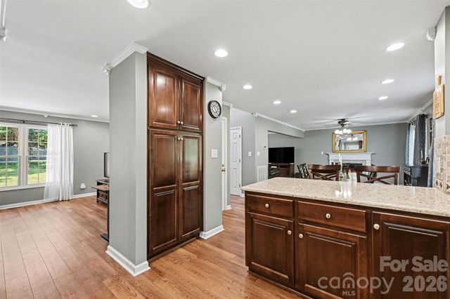 143 Walnut Hollow Lane, Mooresville, NC 28115
