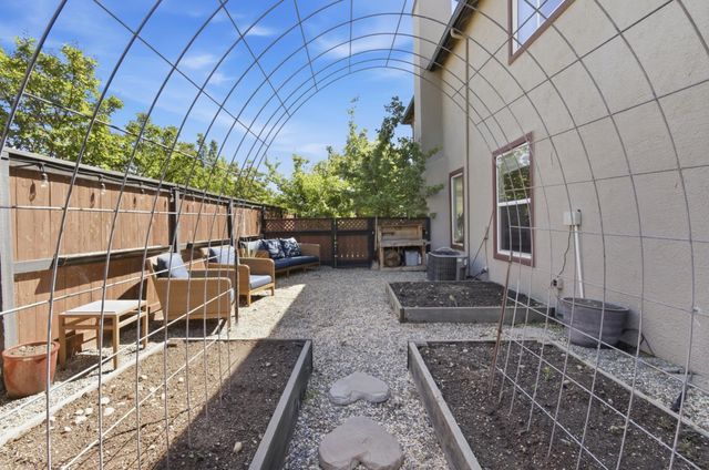 4514 Dunnwood Dr, El Dorado Hills, CA 95762