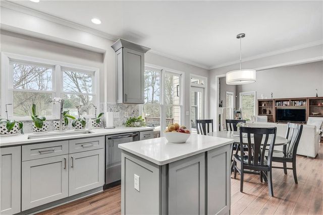 226 Middleton Place, Grayson, GA 30017