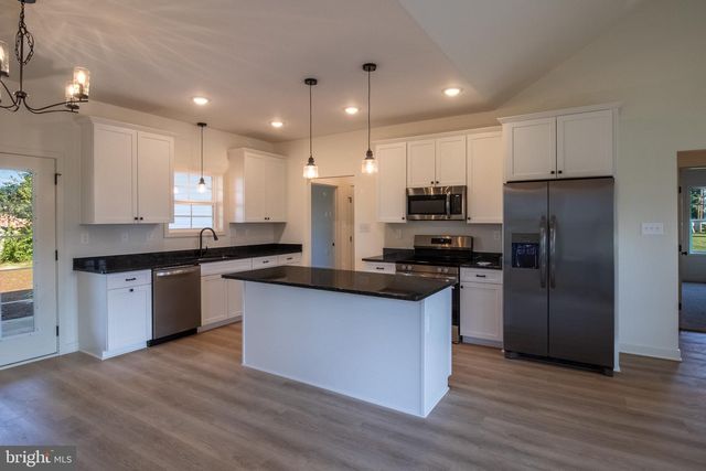 50 BELVIEW DRIVE, Martinsburg, WV 25404