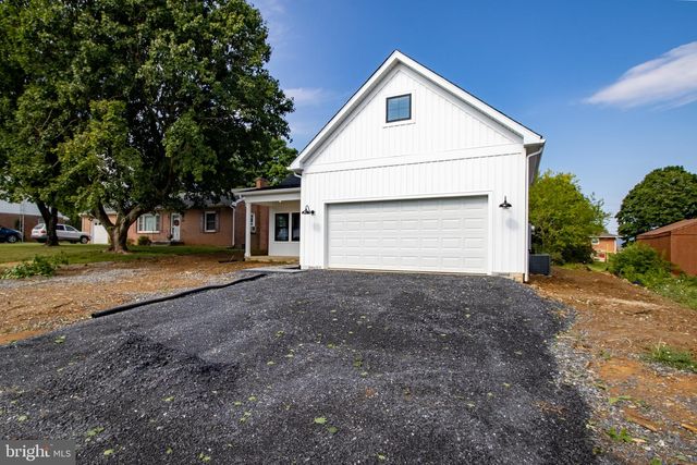 50 BELVIEW DRIVE, Martinsburg, WV 25404