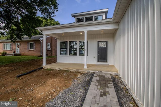 50 BELVIEW DRIVE, Martinsburg, WV 25404