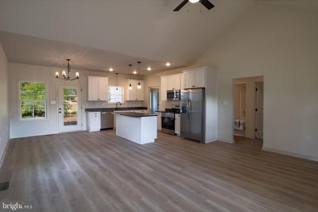 50 BELVIEW DRIVE, Martinsburg, WV 25404