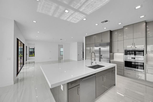 9979 Migration Point, Palm Beach Gardens, FL 33412