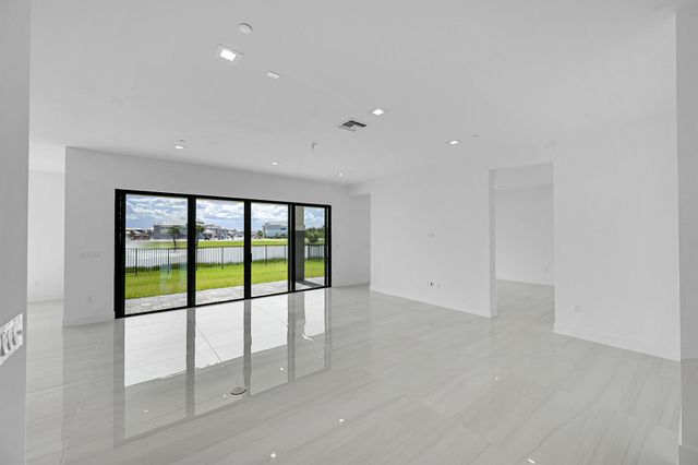 9979 Migration Point, Palm Beach Gardens, FL 33412