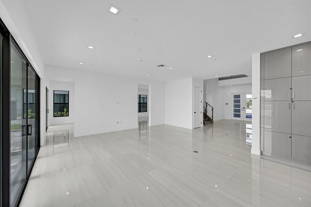 9979 Migration Point, Palm Beach Gardens, FL 33412