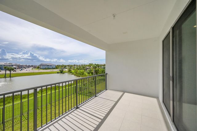 9979 Migration Point, Palm Beach Gardens, FL 33412