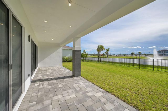 9979 Migration Point, Palm Beach Gardens, FL 33412