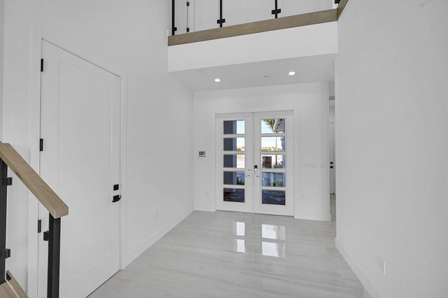 9979 Migration Point, Palm Beach Gardens, FL 33412