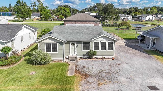 151 Wilson St, Raceland, LA 70394