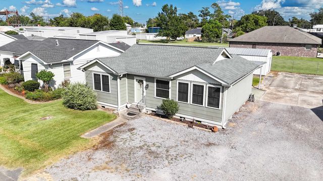 151 Wilson St, Raceland, LA 70394